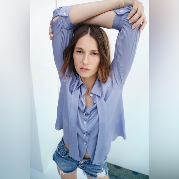 Zara Blue Blouse - Picture 1 of 8